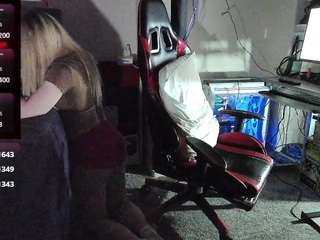 blondiewithanass