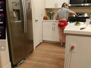 blondiewithanass