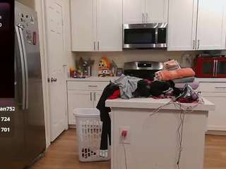 blondiewithanass