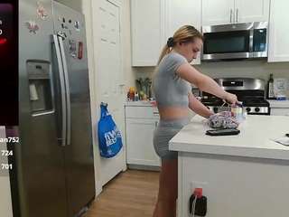 blondiewithanass