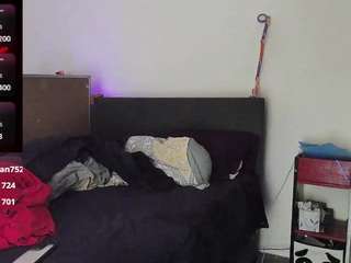blondiewithanass