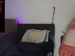 blondiewithanass