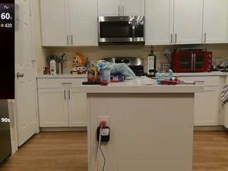 blondiewithanass's live room