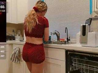 blondiewithanass