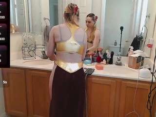 blondiewithanass
