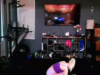 blondiewithanass's Live Sex Cam Show