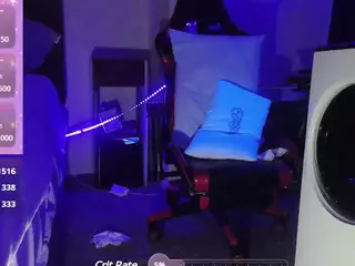 blondiewithanass's Live Sex Cam Show