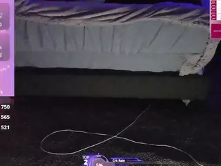 blondiewithanass's Live Sex Cam Show