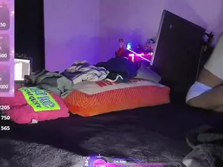 blondiewithanass's Live Sex Cam Show