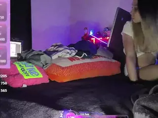 blondiewithanass's Live Sex Cam Show