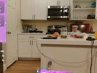 blondiewithanass's Live Sex Cam Show