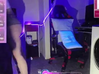 blondiewithanass's Live Sex Cam Show