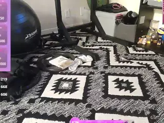 blondiewithanass's Live Sex Cam Show