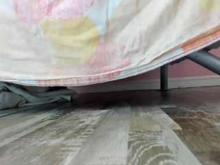 Squirt Angel live webcam show