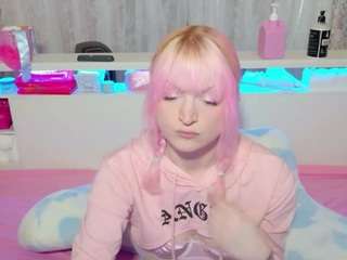 squeezypeach