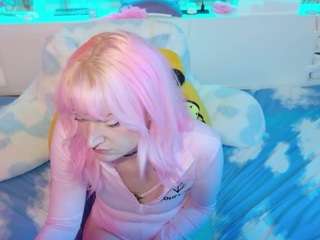 squeezypeach