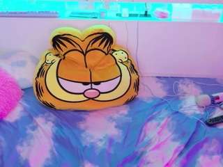 squeezypeach