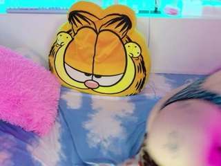 squeezypeach