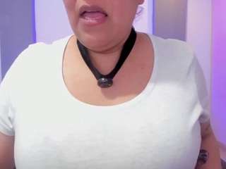 summynov Live Webcam on CamSoda