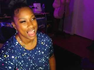 msbutterworths Live Webcam on CamSoda