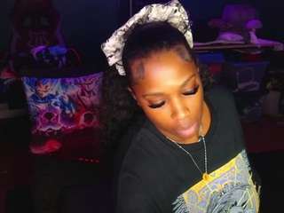 msbutterworths Live Webcam on CamSoda