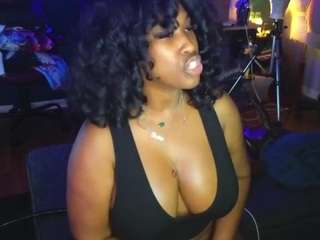 msbutterworths from CamSoda is Freechat