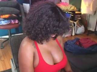 Live webcam model msbutterworths on Soda Cams