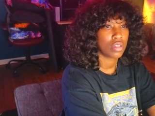 Live webcam model msbutterworths on Soda Cams