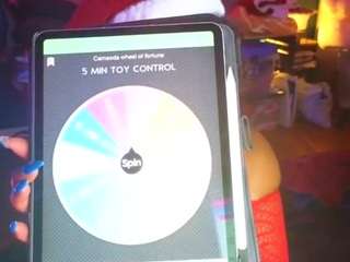 Live webcam model msbutterworths on Soda Cams