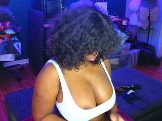 msbutterworths's CamSoda show and profile