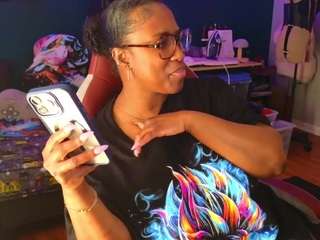 msbutterworths's CamSoda show and profile