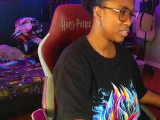 Live webcam model msbutterworths on Soda Cams