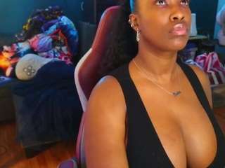 msbutterworths's CamSoda show and profile