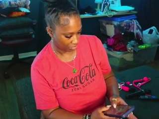 msbutterworths's CamSoda show and profile