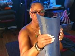 msbutterworths Live Webcam on CamSoda