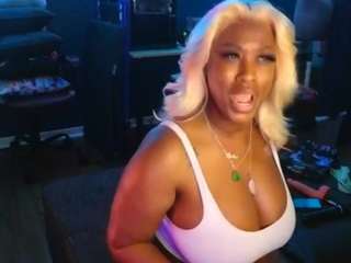 Ms Butterworths live cam