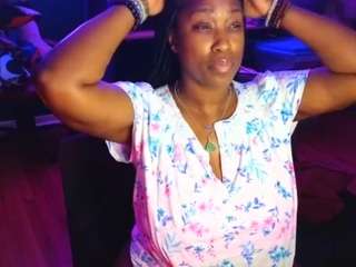 Live webcam model msbutterworths on Soda Cams