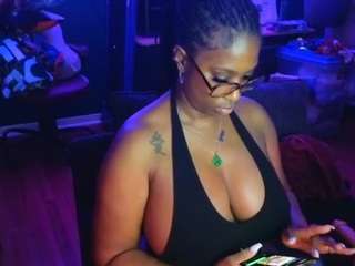 msbutterworths's CamSoda show and profile