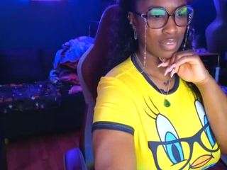 Ms Butterworths live cam