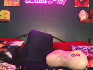 Ms Butterworths's Live Sex Cam Show