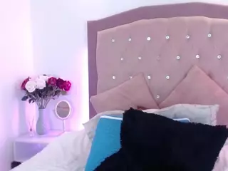 laia-turner's Live Sex Cam Show