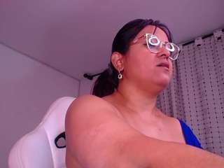 salomecastro99 Live Webcam on CamSoda