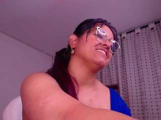 salomecastro99 Live Webcam on CamSoda