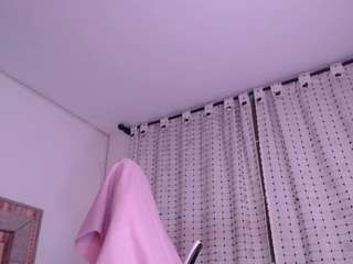 salomecastro99 Live Webcam on CamSoda