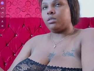 harleyevans's live room