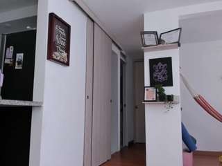 karlyee - Live Cam