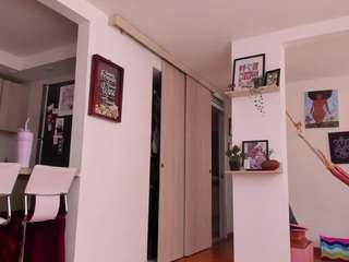 karlyee webcam model