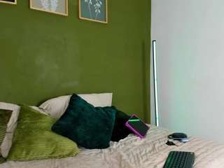 le modèle karlyee est en webcam porno dans un show sur le site camsoda, il possède les tags suivants: anal,nipple piercings,toys,tiny tits,tattoos,orgasm,normal,no smoking,lovense,blowjob,handjob,fuck machine,facial piercings,drinking,double penetration,doggy style,brown eyes,hd