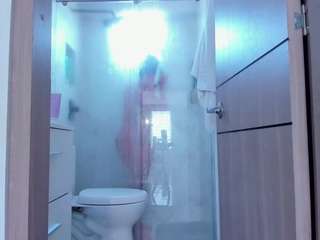 karlyee Sex Cam Show