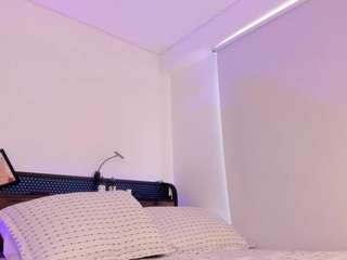 Karlyee live cam preview